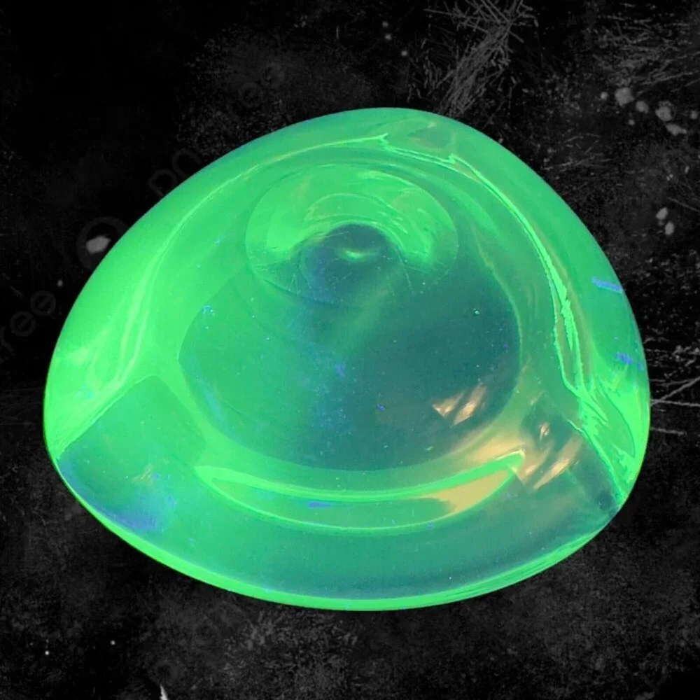 Venetian Clear Glass Dish Small Ashtray Made In‎ Italy Manganese 365nm Green UV